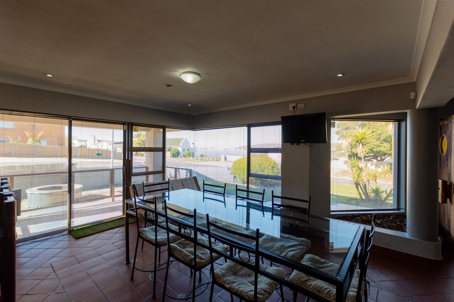 4 Bedroom Property for Sale in Britannia Bay Western Cape